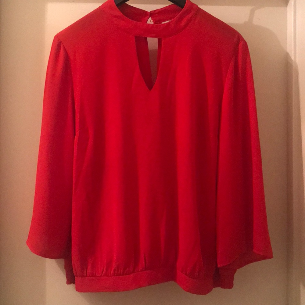 Hot pink/red flowy blouse